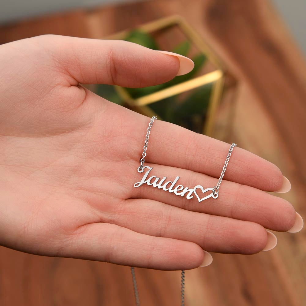 "Sentimental Necklace for Wife with Message Card - Perfect Anniversary or Birthday Gift from Husband"